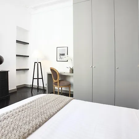 Livinparis - Luxury 3 Bedrooms Le Louvre I Appartamento *